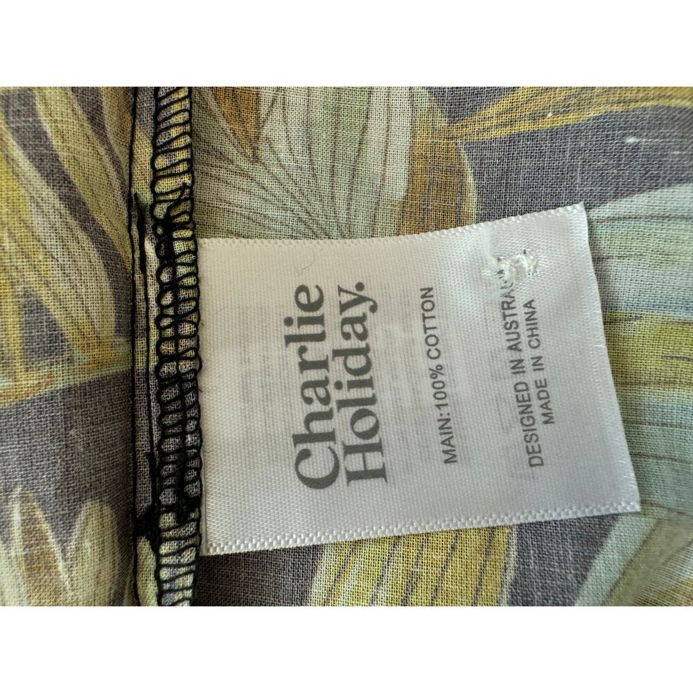 New ~ CHARLIE HOLIDAY ~ Tropical Palm Indie Shirt Size XS Oversized - Picture 9 of 10